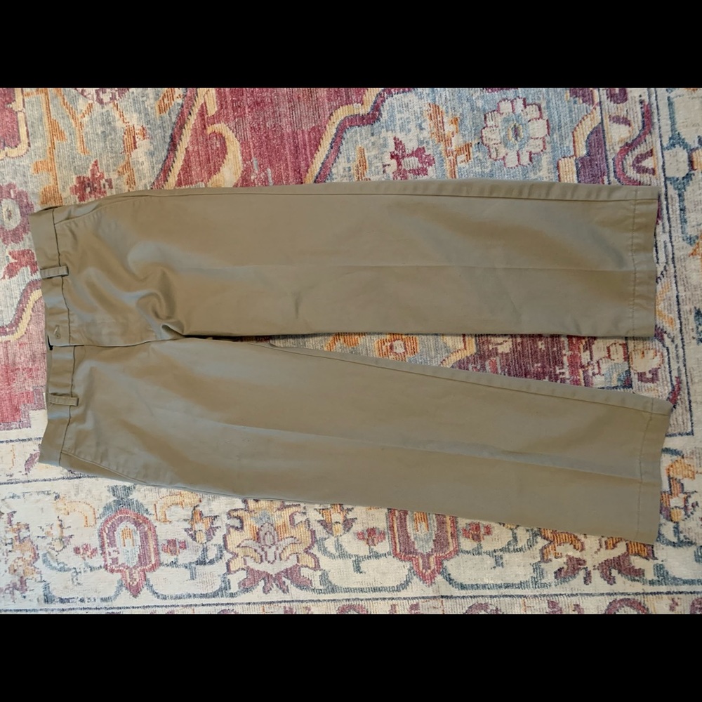 Men’s Izod Khaki Pants